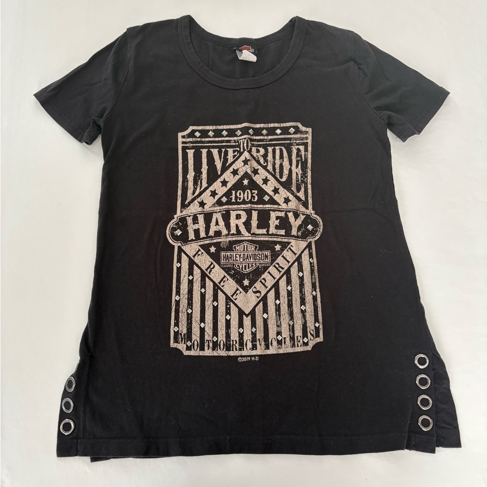 Mt. Rainier Harley-Davidson Black and Gold Logo Tee; Women’s XS